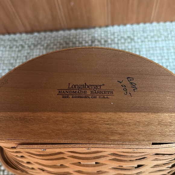 Longaberger 2005 Wrought Iron Hanger Wall Vase Basket w/Orotector & Liner - Picture 7 of 12